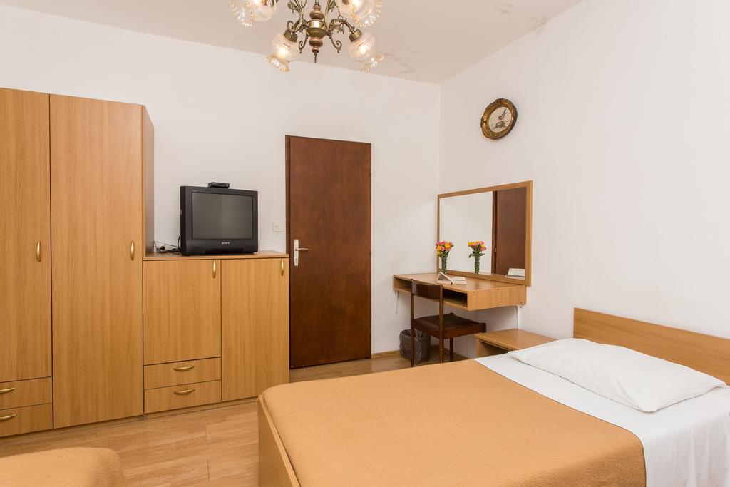 דוברובניק Guest House Lina מראה חיצוני תמונה