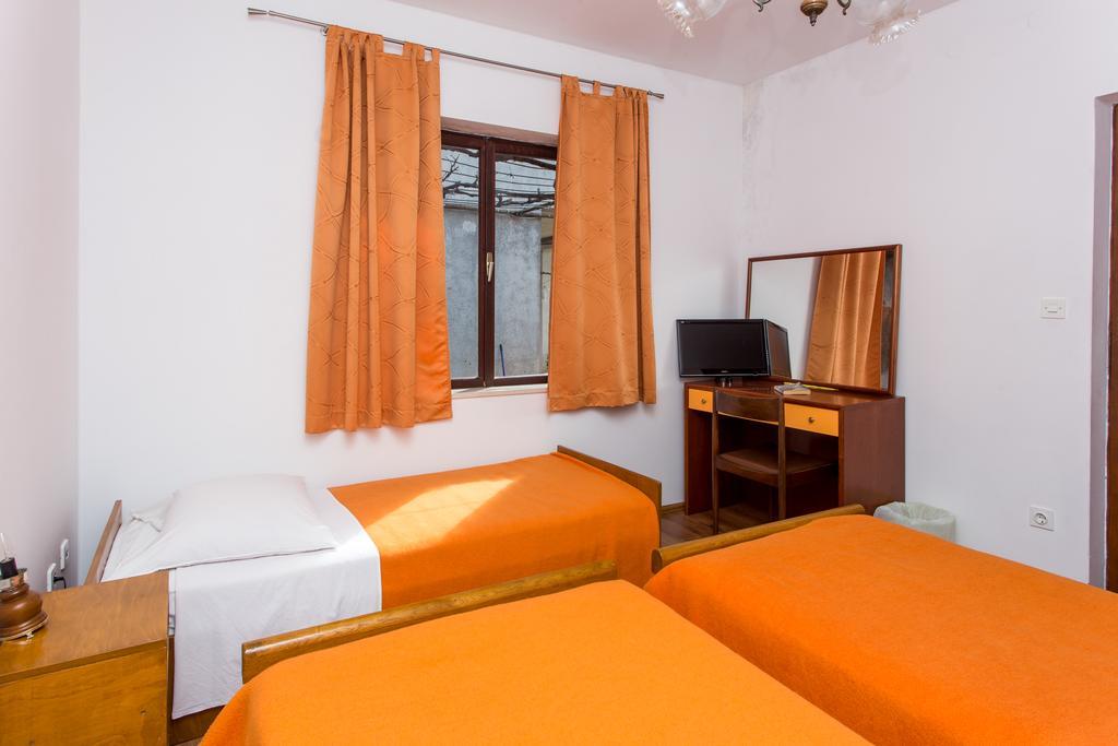 דוברובניק Guest House Lina מראה חיצוני תמונה