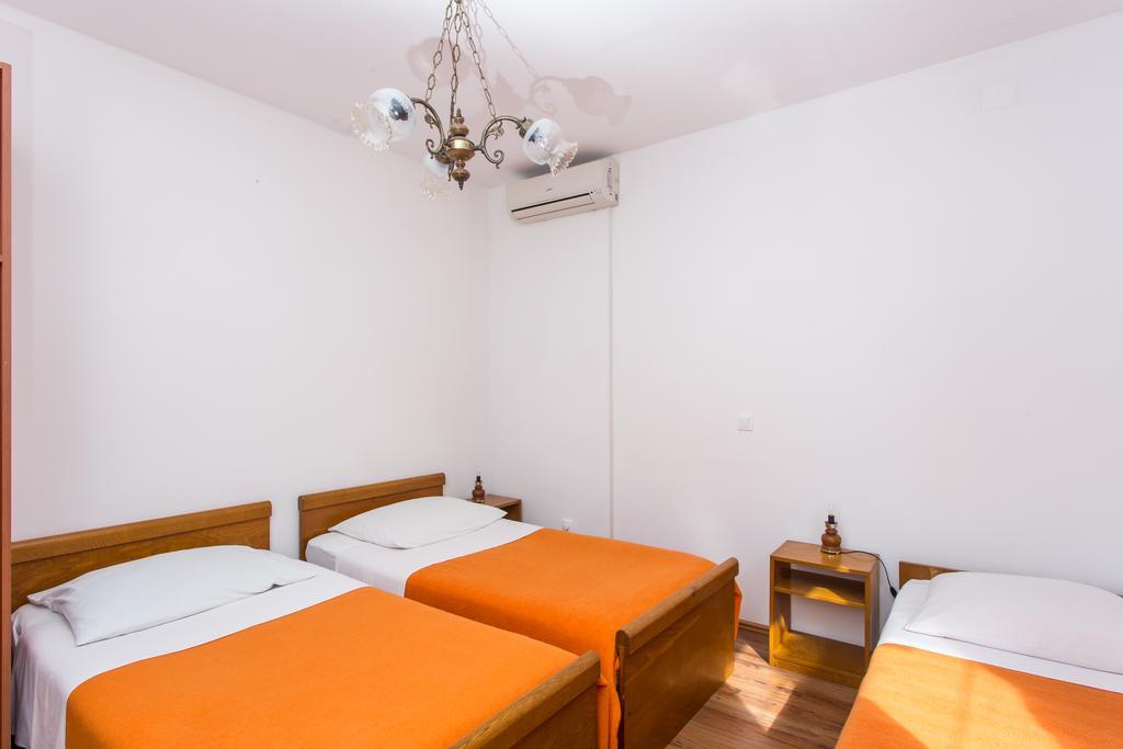 דוברובניק Guest House Lina מראה חיצוני תמונה